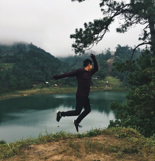 Voyager en solo en Nouvelle-Zélande : aventures en plein air et sécurité